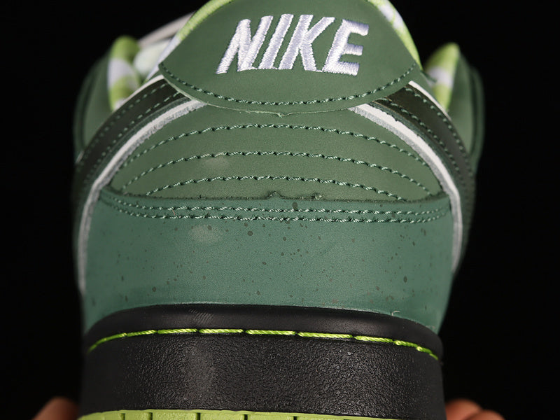 NikeMens sb dunk low pro - GREEN LOBSTER