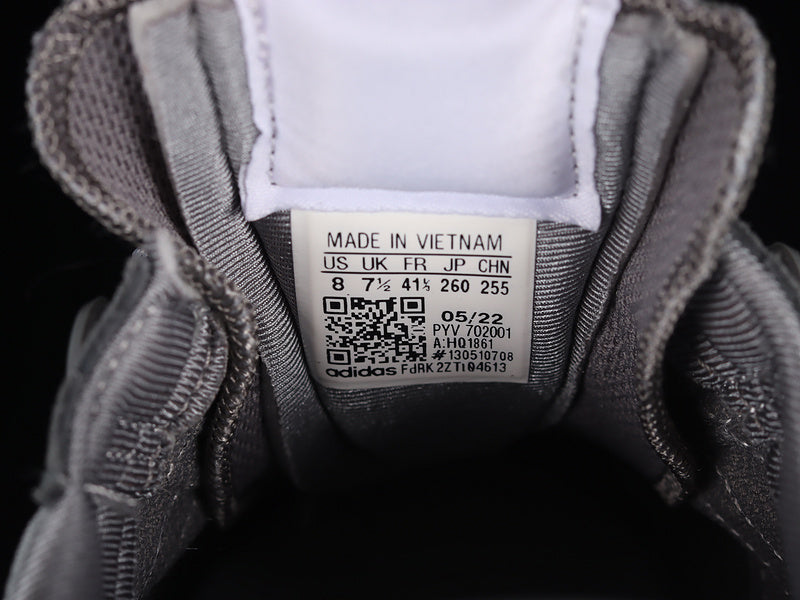 adidasUnisex Retropy E5 W.R.P. - Grey