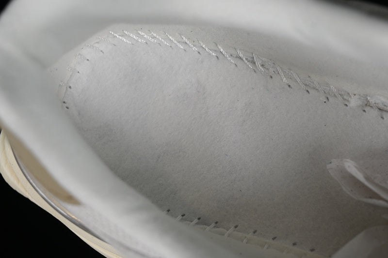 New Balance 9060 - Sea Salt/Brown