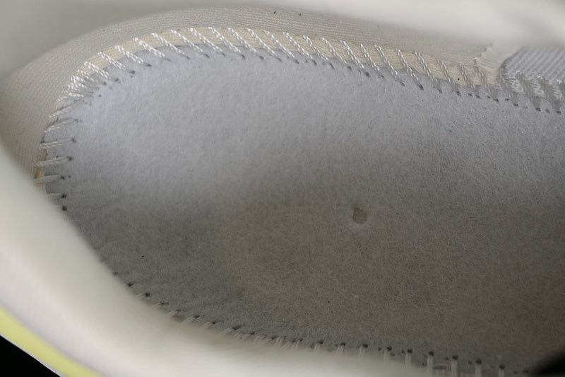 NikeUnisex Infinity Run 4 Gore Tex - White