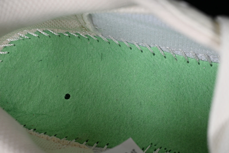 NikeUnisex Blazer Low 1972 - GYM RED