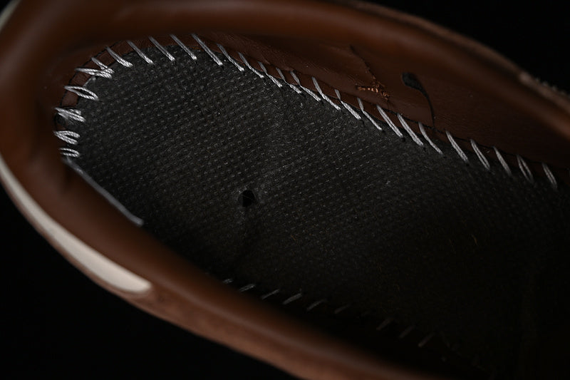 adidasUnisex Samba - Preloved Brown