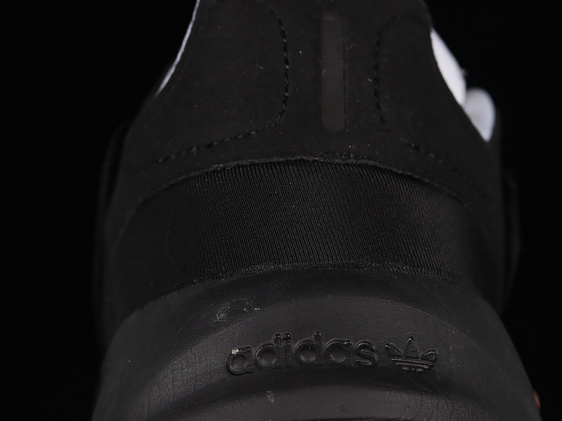adidasUnisex Ozelia Core - Black/White
