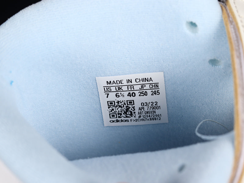 adidasMens Forum 84 High - UNC