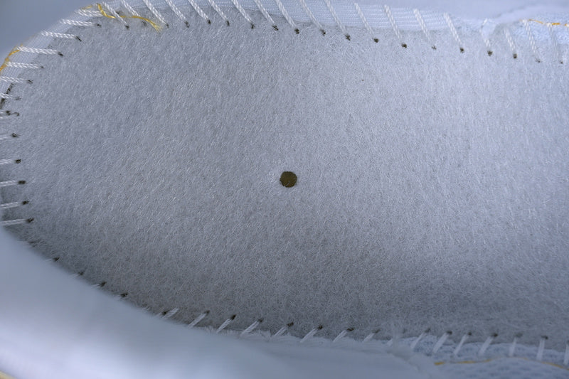 NikeUnisex V2K Run White/Green