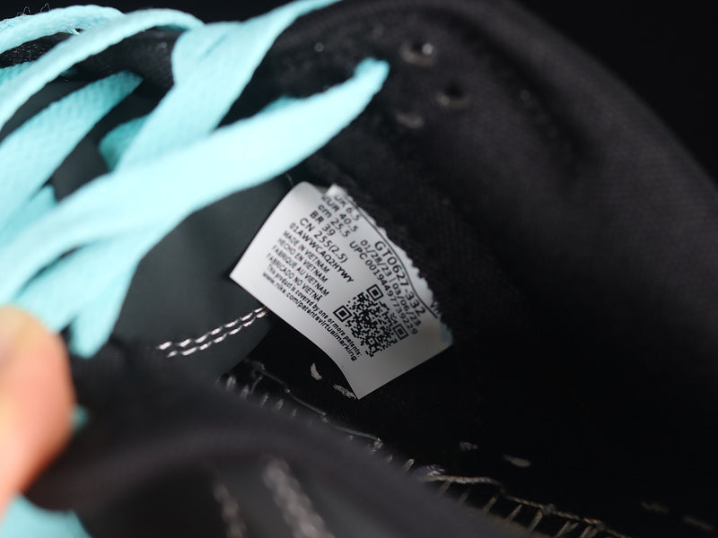 NikeSB Dunk - TIFFANY