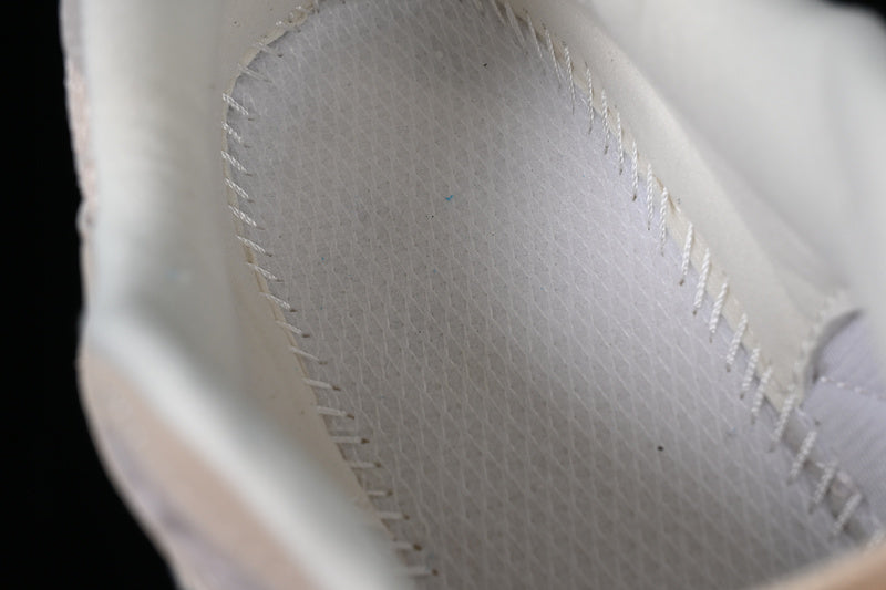 New Balance 9060 - Ivory Cream/Pink Sand