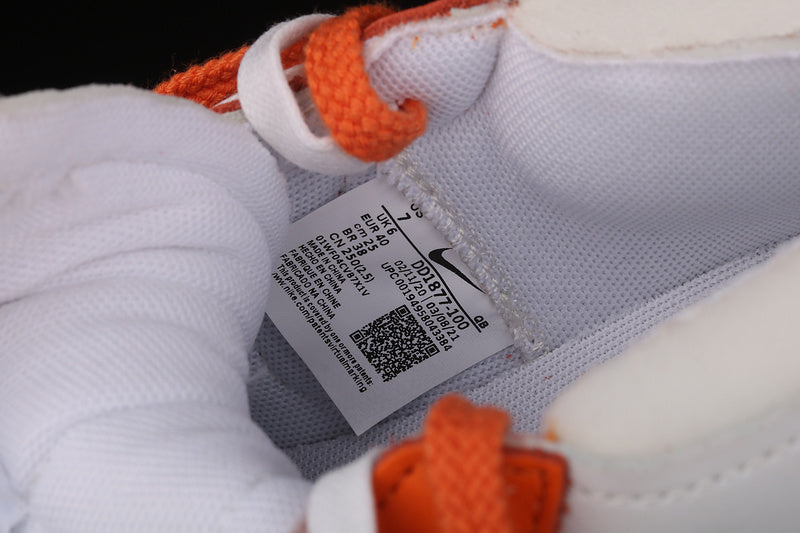 NikeMens Blazer Low x Sacai - Magma Orange