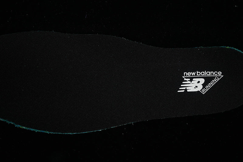 New Balance 9060 - Black/Sea Salt