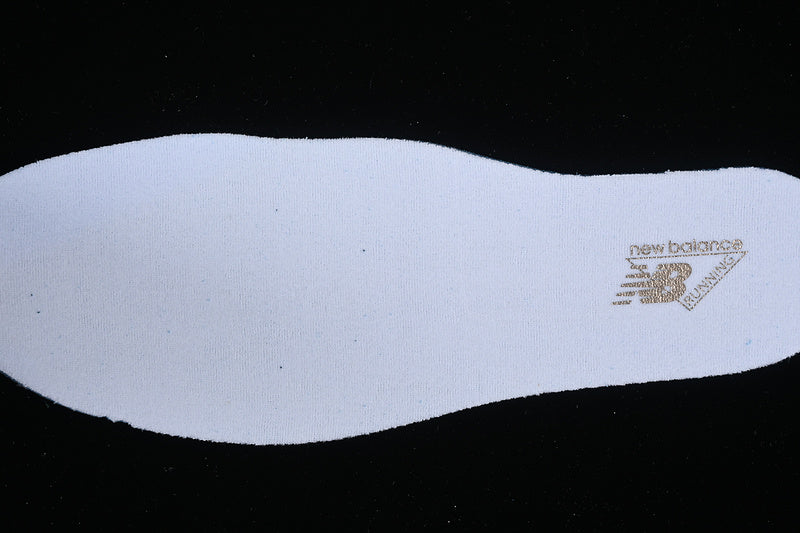 New Balance 9060 - Sea Salt/Brown