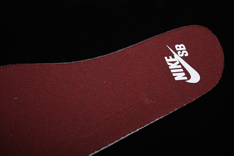 NikeUnisex SB Force 58 - Platinum Tint/Dark Red