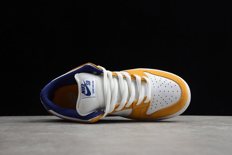 NikeSB dunk Low - Laser Orange