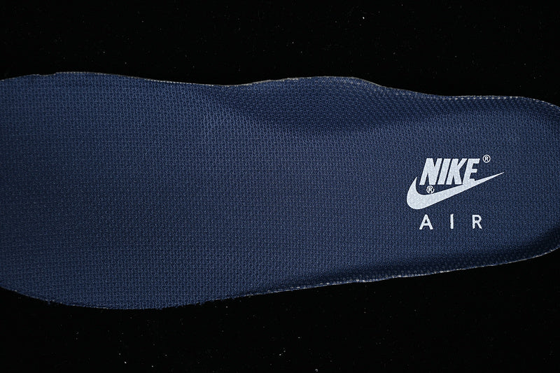 NikeUnisex Air Force 1 - White/Navy