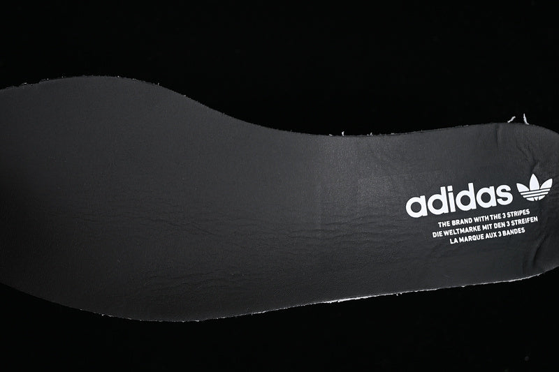 adidasUnisex Samba XLG - Gum Black
