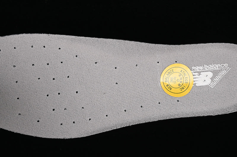 New Balance 860 V2 - Mars