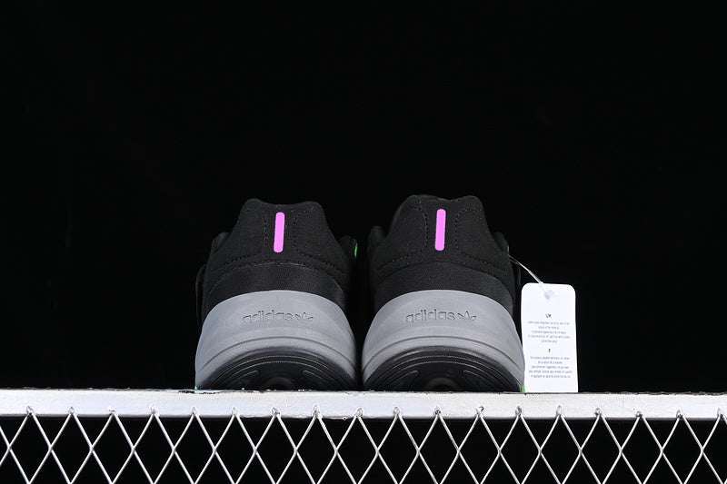 adidasMens Ozelia - Black Purple/Screaming Green