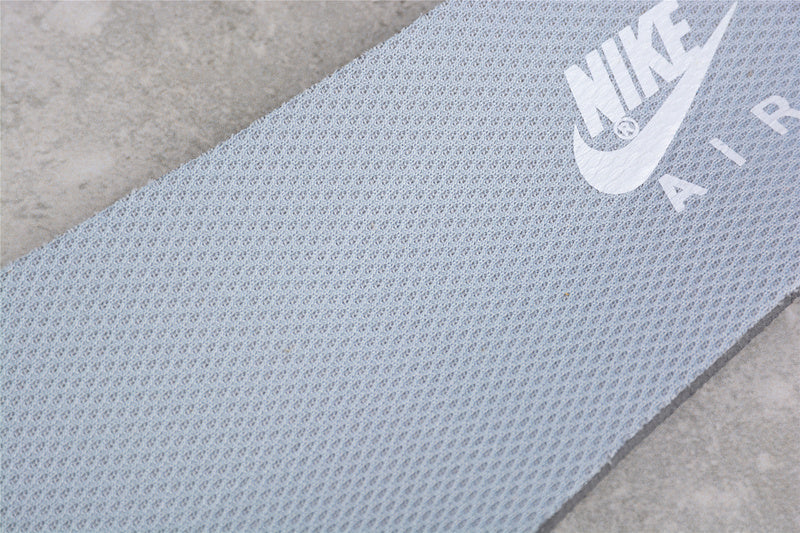 NikeUnisex Air Force 1 AF1 Low - Gold Mini Swoosh - White