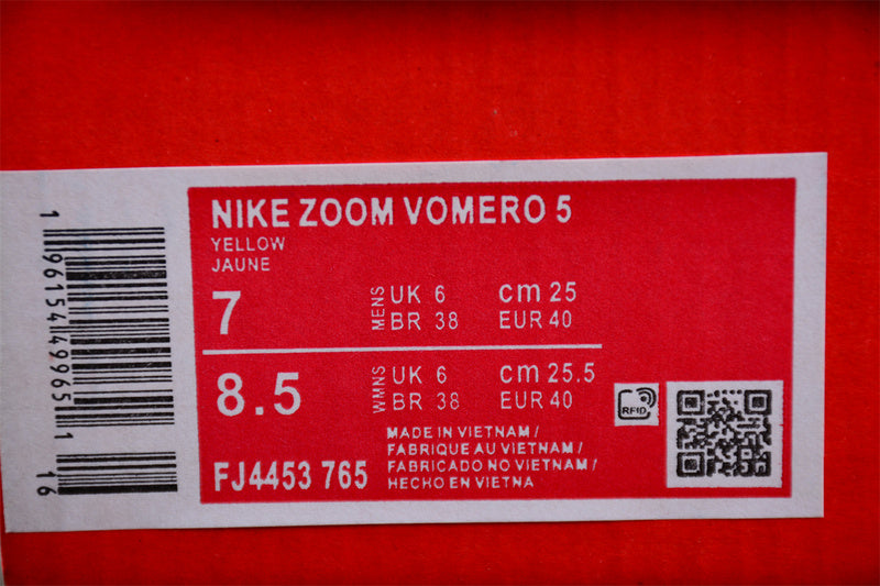 NikeMens Zoom Vomero 5 - Yellow Ochre