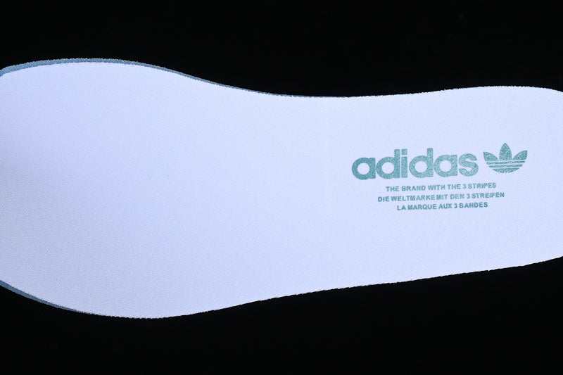 adidasUnisex ozelia - Alluminium Haze Blue