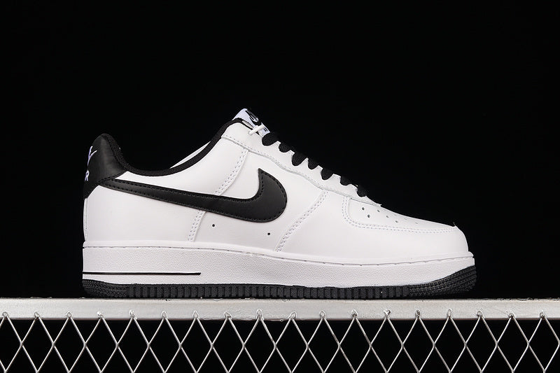 NikeUnisex Air Force 1 AF1 Low - White/Black