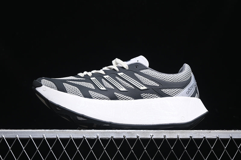 adidasUnisex Adizero Aruku - Grey/Cream