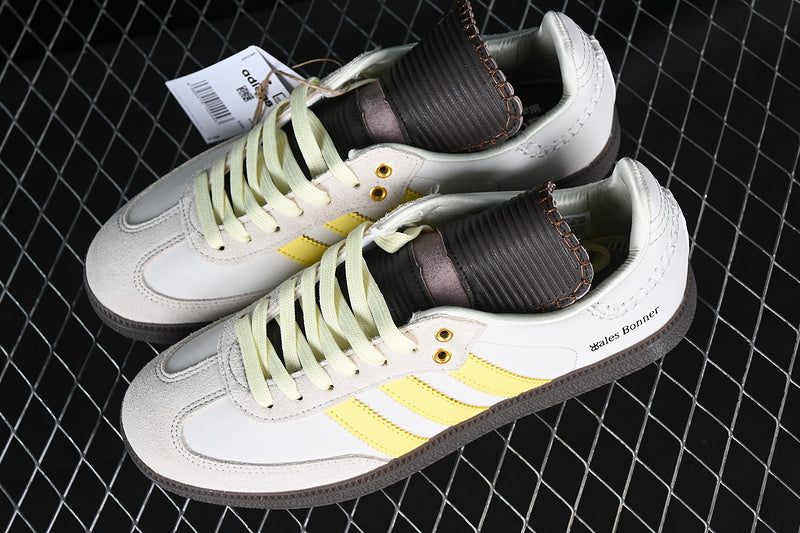 adidasUnisex Samba x Wales Bonner - Ecrtin Brown