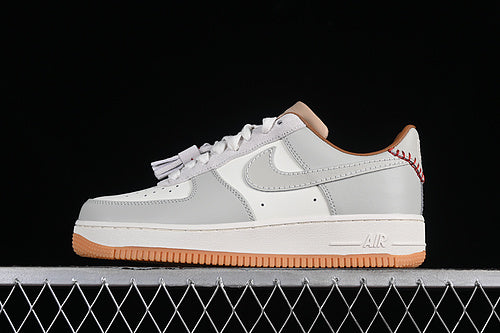 NikeUnisex Air Force 1 AF1 Low Tassles - Light Bone