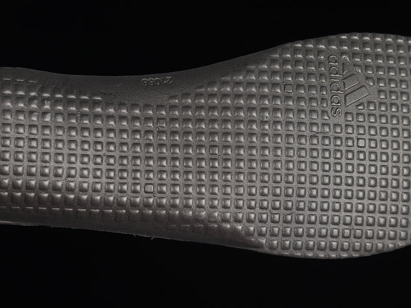adidasMens UltraBoost 22 - Magic Grey