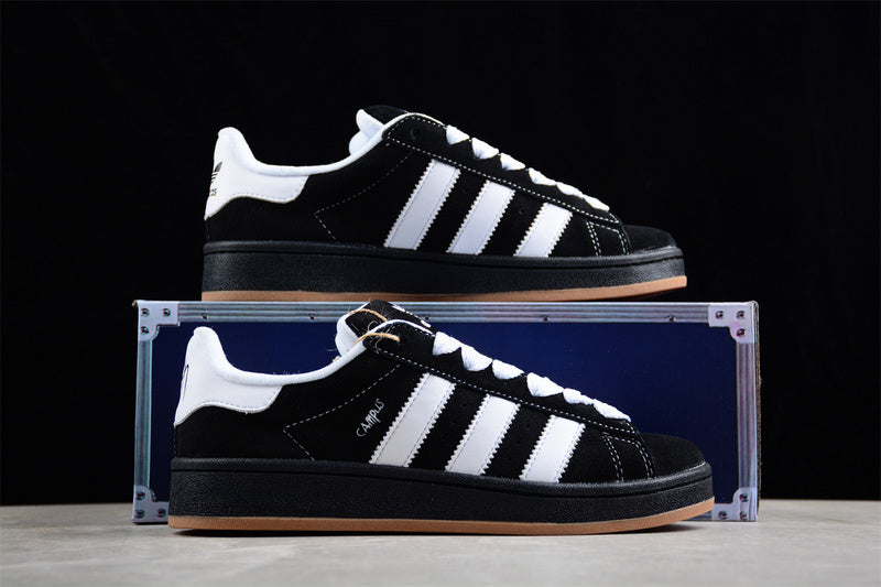 adidasUnisex Campus KORN - Black