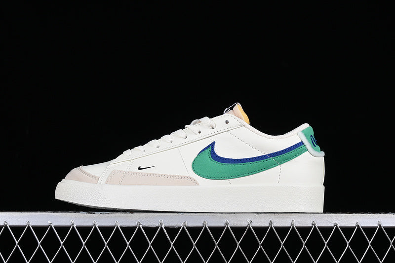 NikeUnisex Blazer Low 77 Phantom - Stadium Green