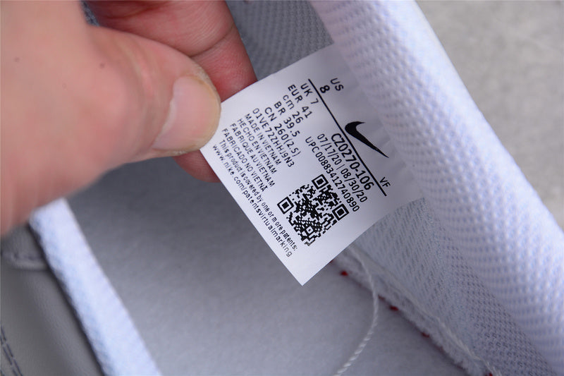 NikeUnisex Air Force 1 AF1 Low - Gold Mini Swoosh - White