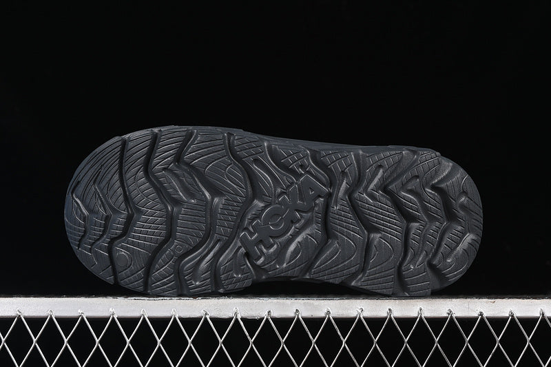 HokaUnisex Challenger ATR 7 - Triple Black