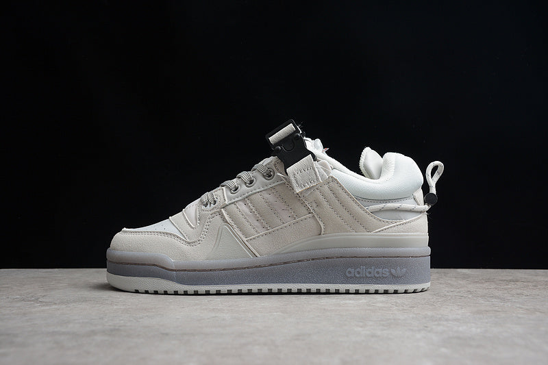 adidasWMNS Bad Bunny - Grey