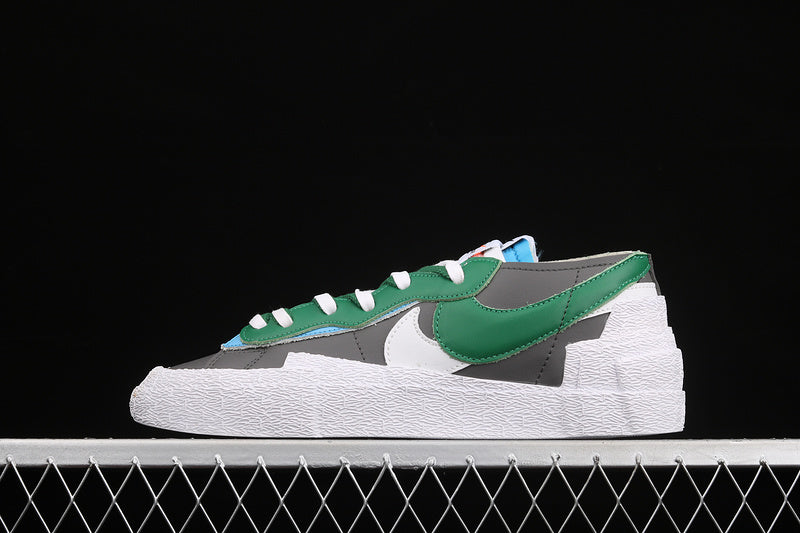 NikeMens Blazer Low Sacai - Medium Grey