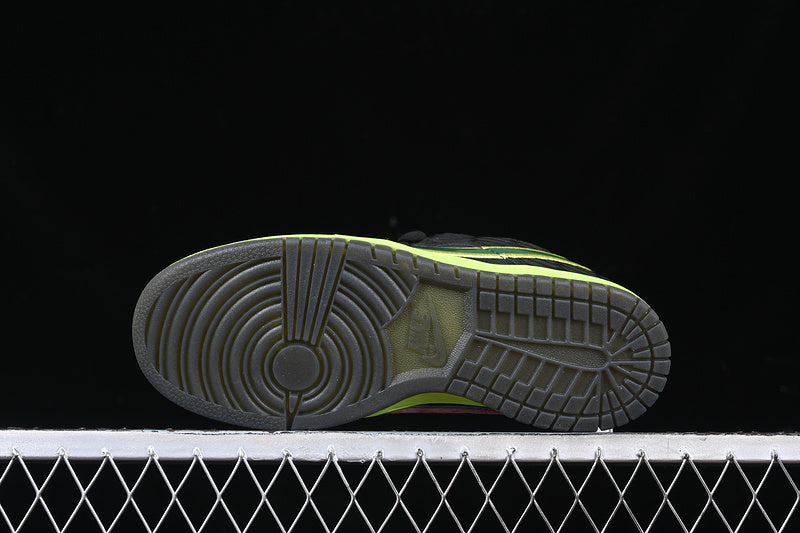 NikeUnisex Dunk Low What the Duck - University of Oregon Home PE