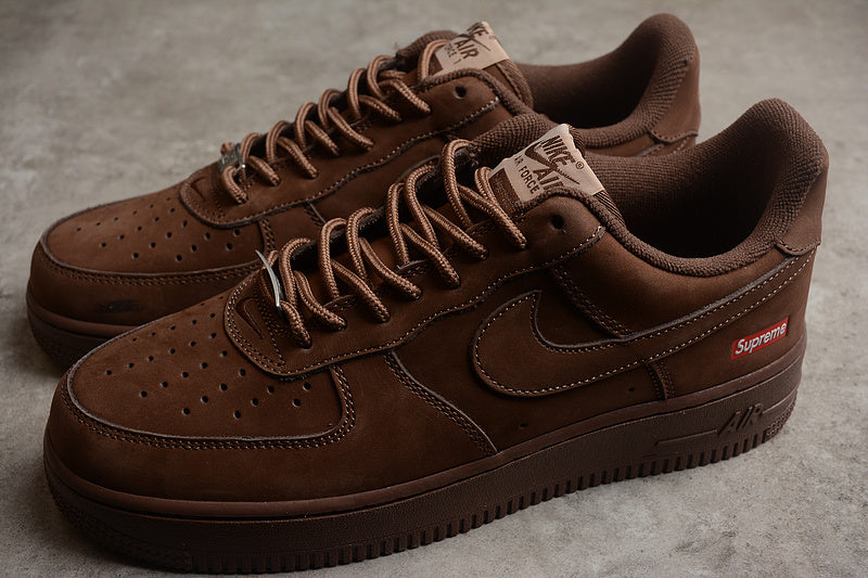 Supreme x NikeUnisex Air Force 1 AF1 Low - Baroque Brown