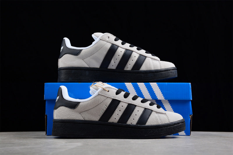 adidasMens Campus 00s - Cloud White
