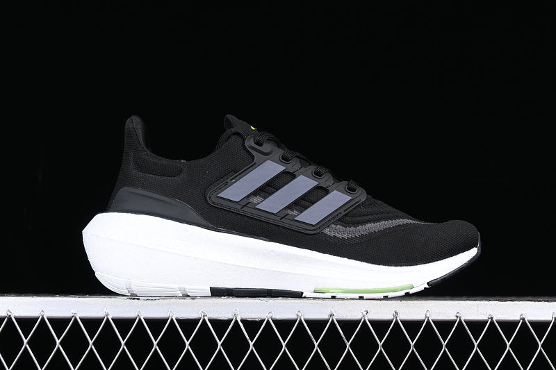 adidasUnisex Ultraboost 23 - Light Black