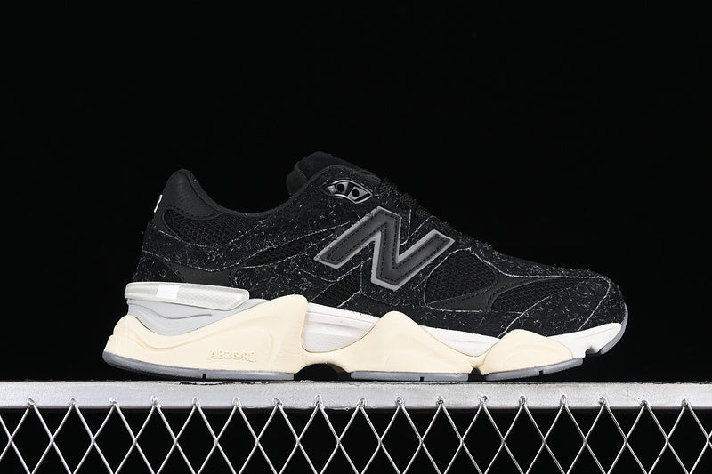 New Balance 9060 - Black/Sea Salt