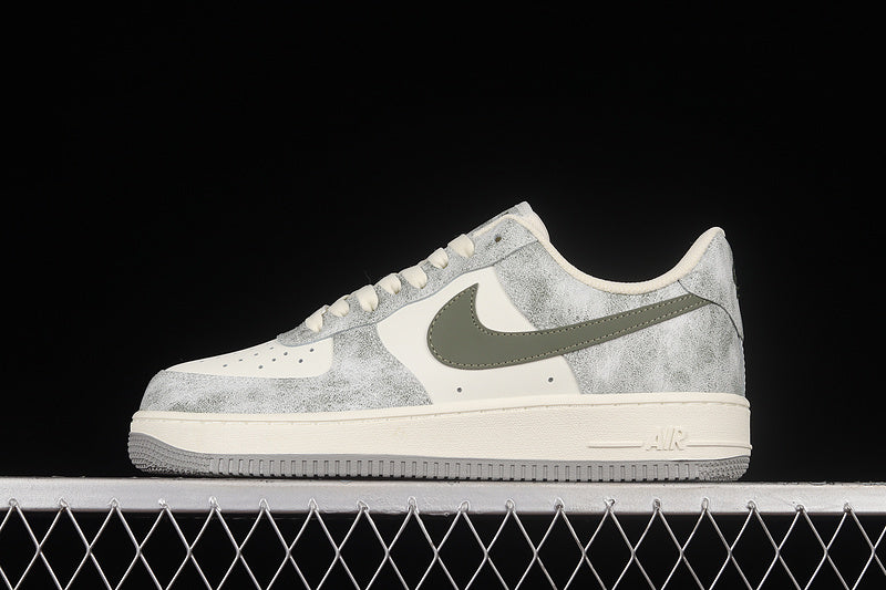 NikeUnisex Air Force 1 AF1 Low - Beige Army Green
