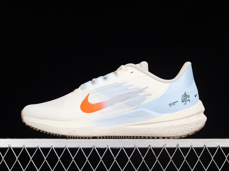 NikeMens Air Zoom Winflo V9 - Orange