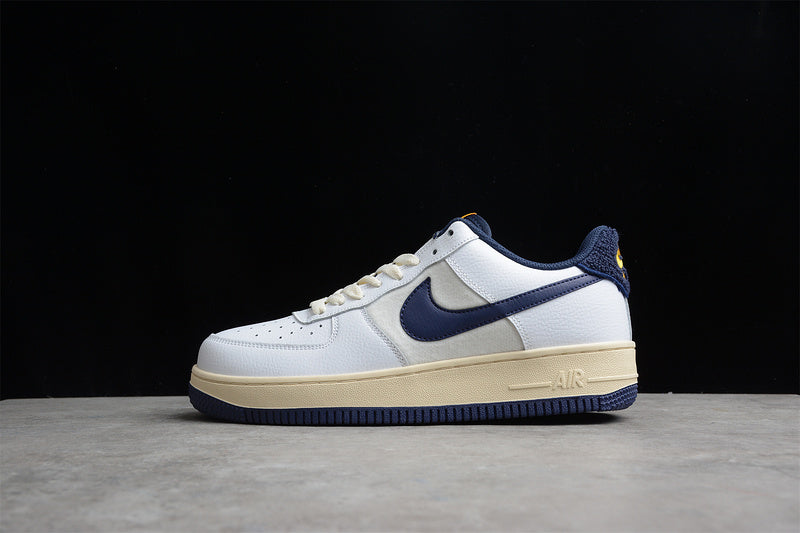 NikeUnisex Air Force 1 AF1 Low - Varsity Jacket