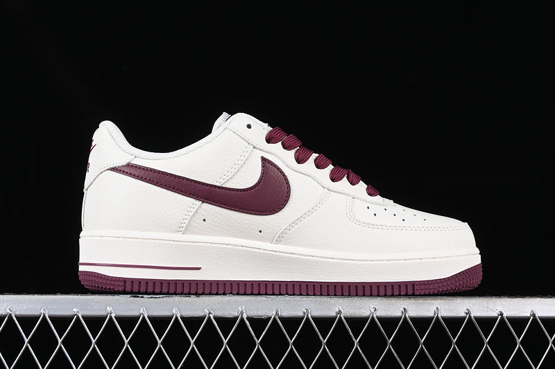 Air Force 1 AF1 Low x Supreme x The North Face - White