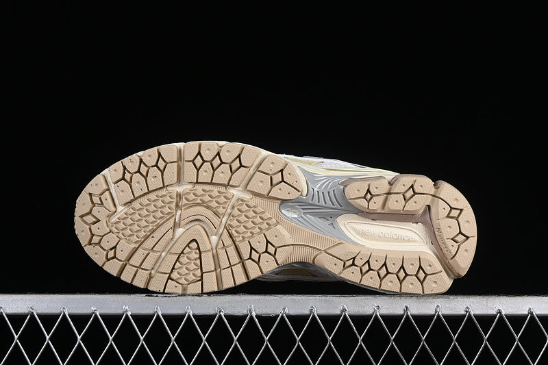 New Balance 1906R - Lunar New Year