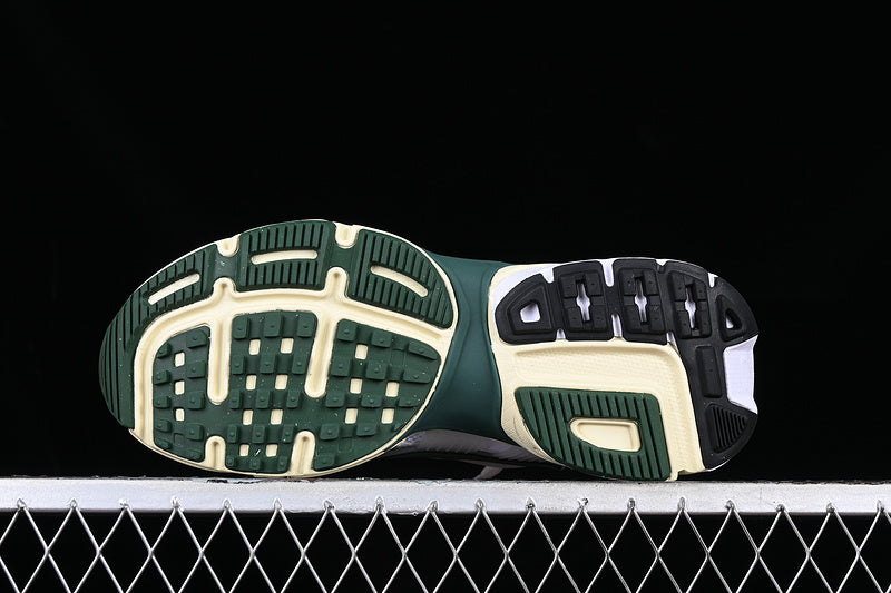 NikeUnisex V2K Run White/Green