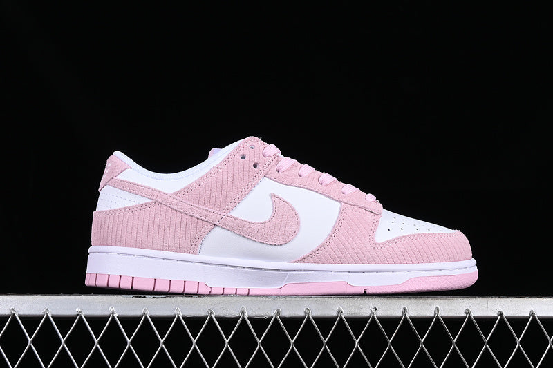 NikeWMNS Dunk Low - Pink Corduroy