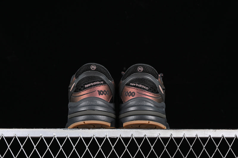 New Balance 1000 - Black Ice