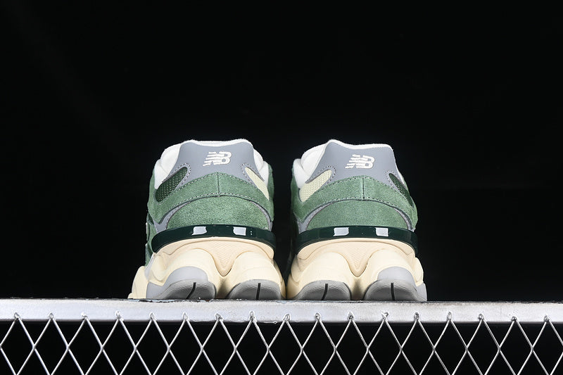 New Balance 9060 - Nori