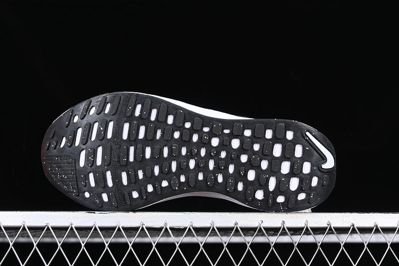 NikeUnisex Zoomx Infinity Run 4 - Black