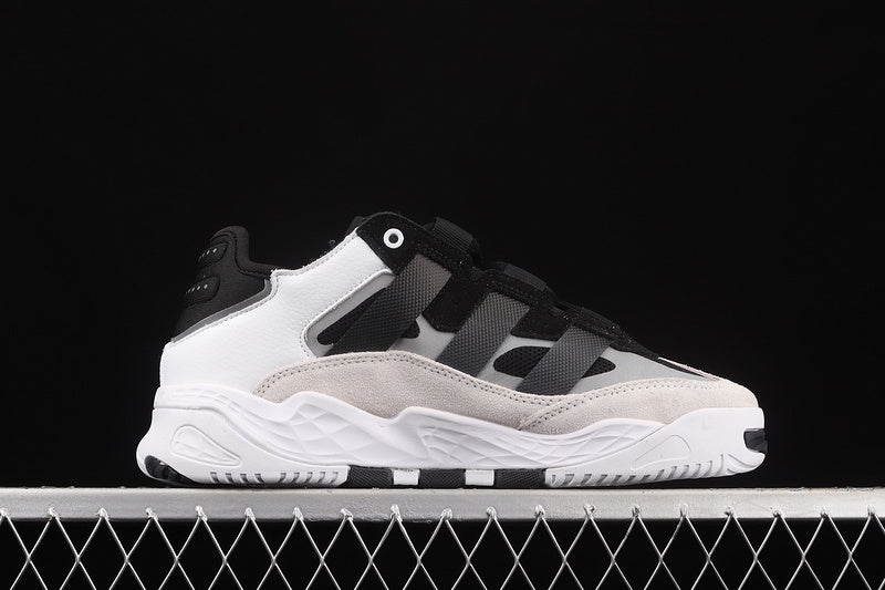 adidasUnisex Niteball - Black/White